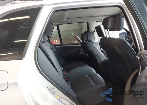 2008 BMW X5 3.0Si z USA, uszkodzony, nr VIN 5UXFE435X8L004818